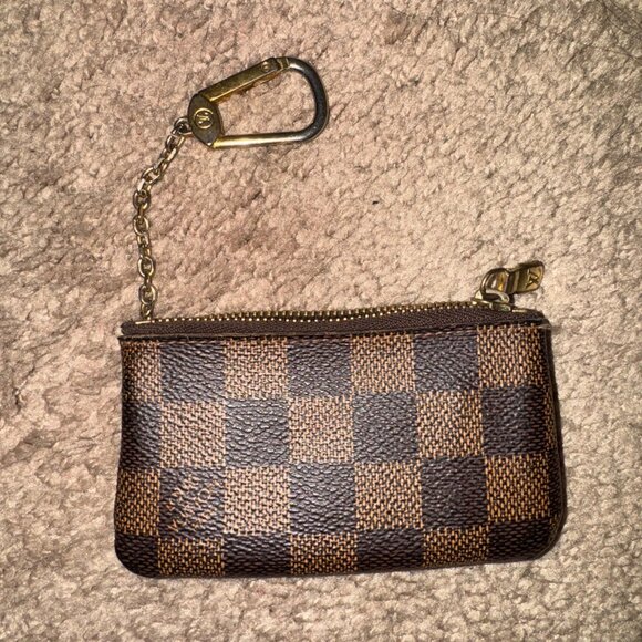 Louis Vuitton Damier Ebene Key Pouch - Picture 2 of 4